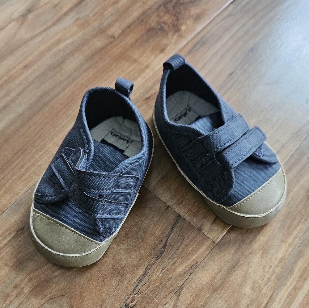 Carter's Gray and Tan Kids Sneakers 6 Months